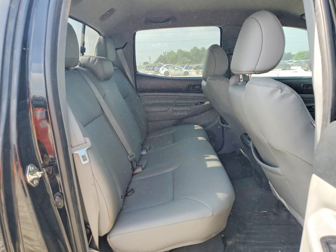 2015 Toyota Tacoma V6 Black vin: 5TFLU4ENXFX138741