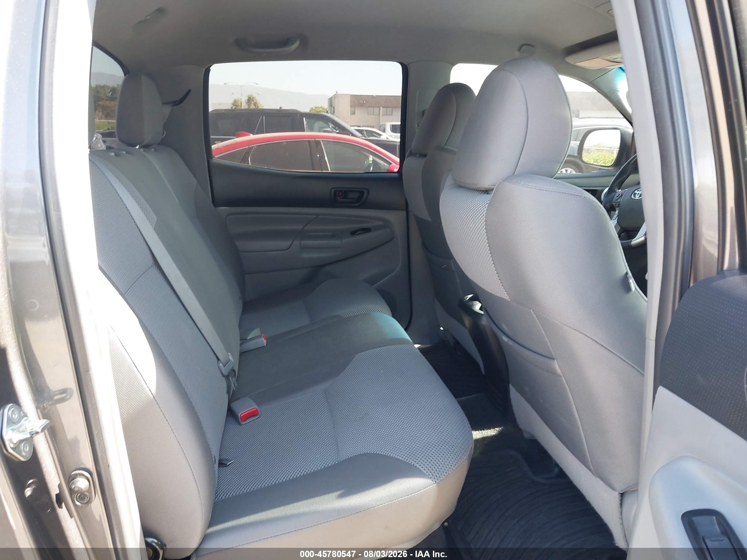 2015 Toyota Tacoma Base V6 Gray vin: 5TFLU4ENXFX140425