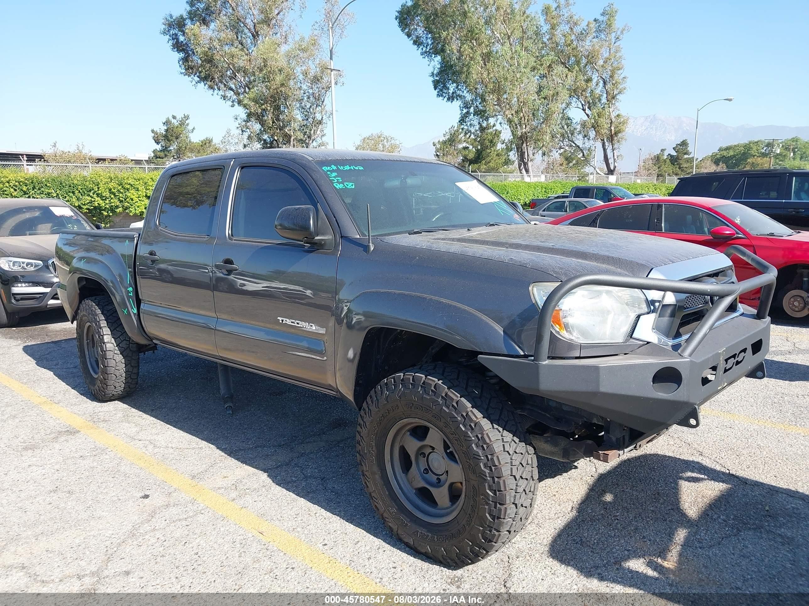 2015 Toyota Tacoma Base V6 Gray vin: 5TFLU4ENXFX140425