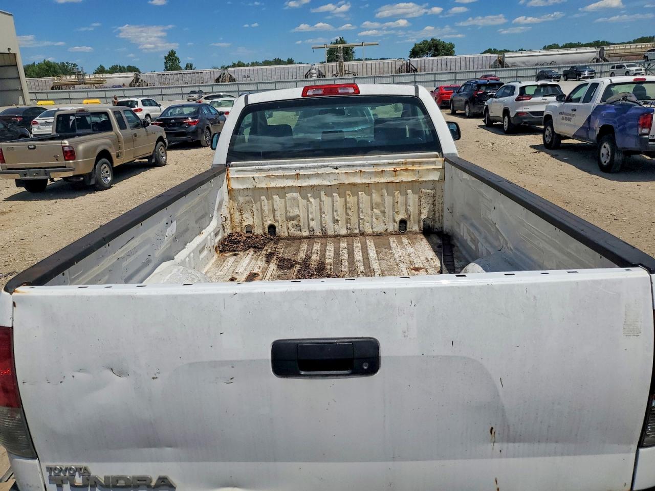 2008 Toyota Tundra Grade Белый vin: 5TFLU52108X009062