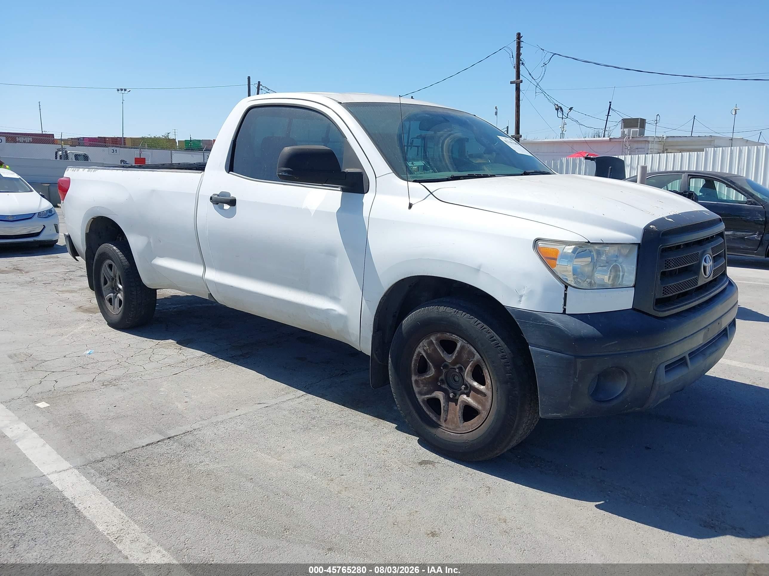 2012 Toyota Tundra Grade V6 White vin: 5TFLU5F19CX027823