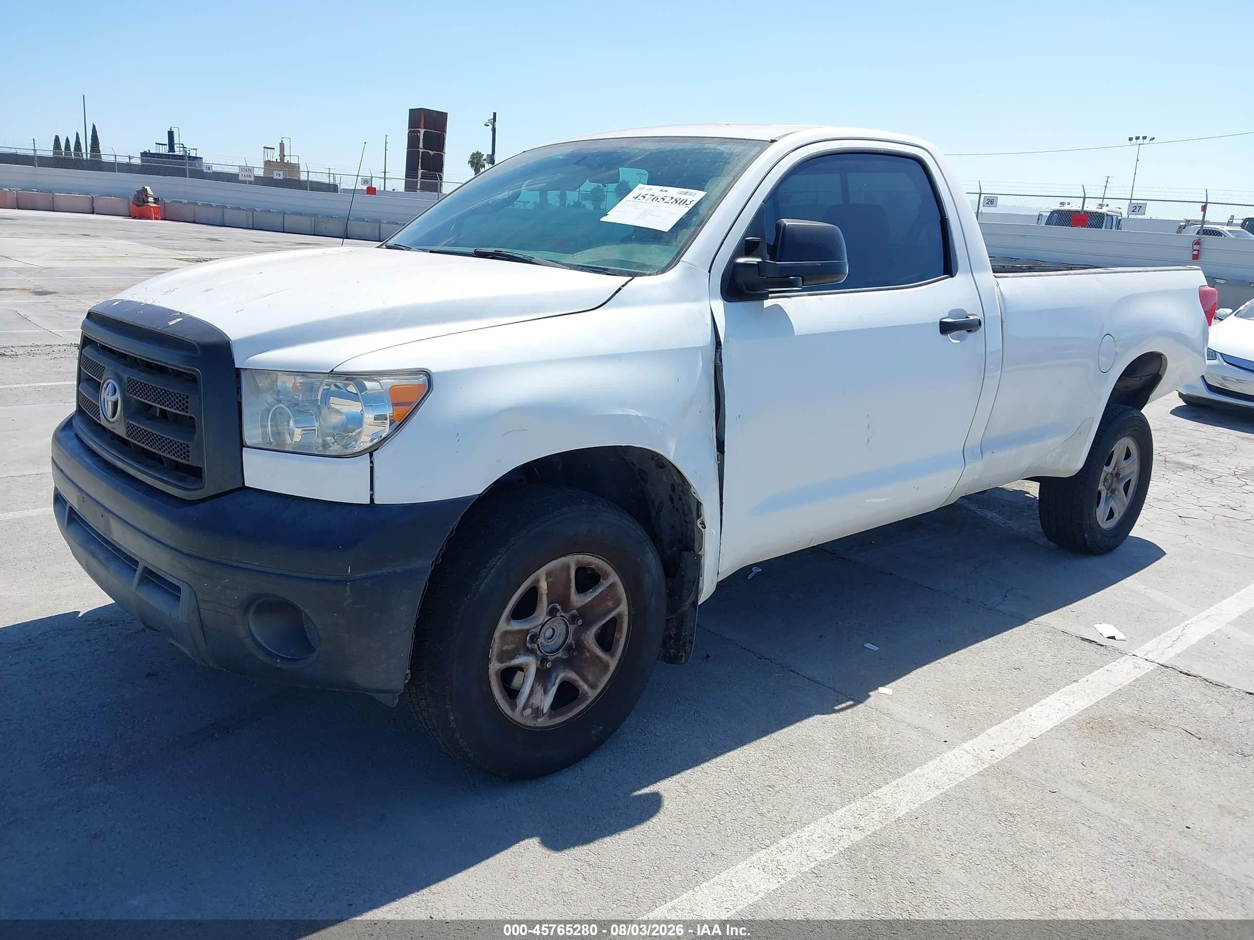2012 Toyota Tundra Grade V6 White vin: 5TFLU5F19CX027823