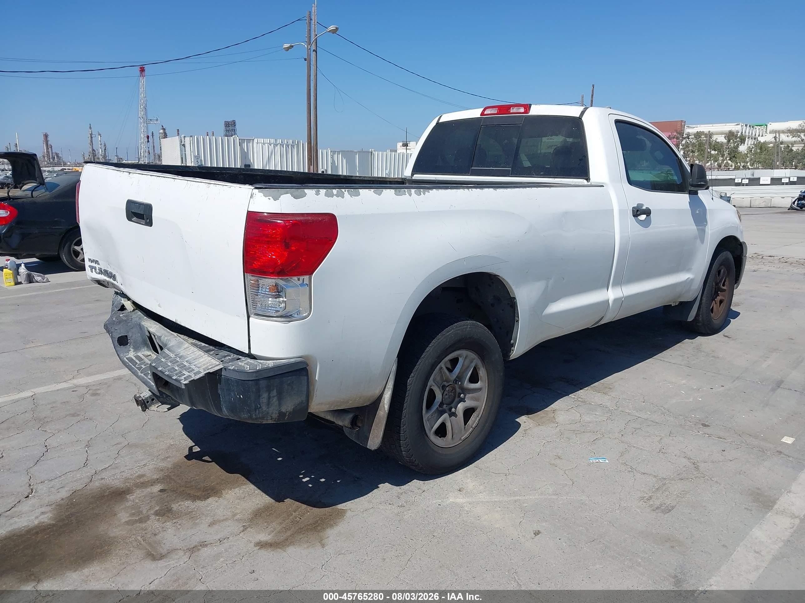 2012 Toyota Tundra Grade V6 White vin: 5TFLU5F19CX027823
