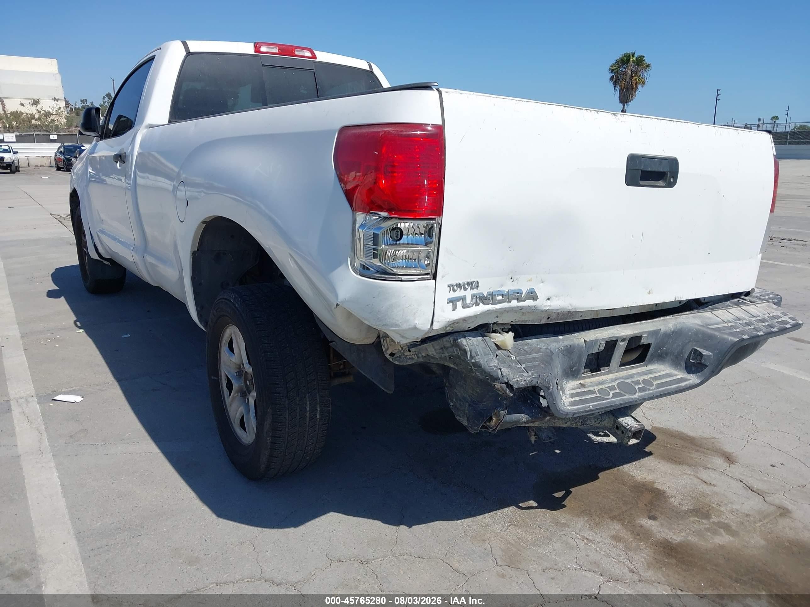 2012 Toyota Tundra Grade V6 White vin: 5TFLU5F19CX027823