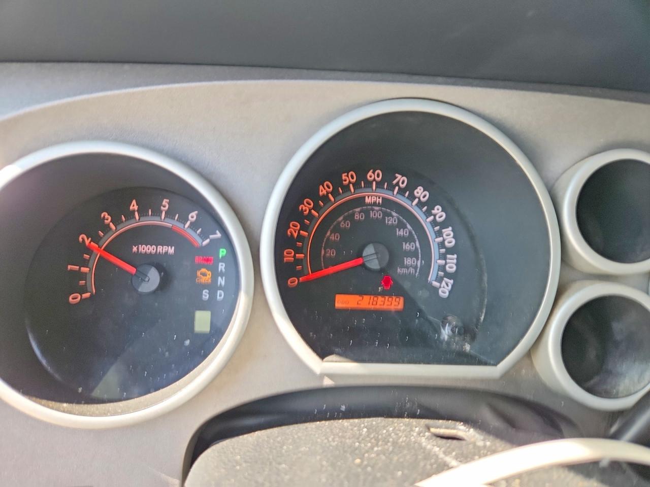 2010 Toyota Tundra Grade Белый vin: 5TFLU5F1XAX024149