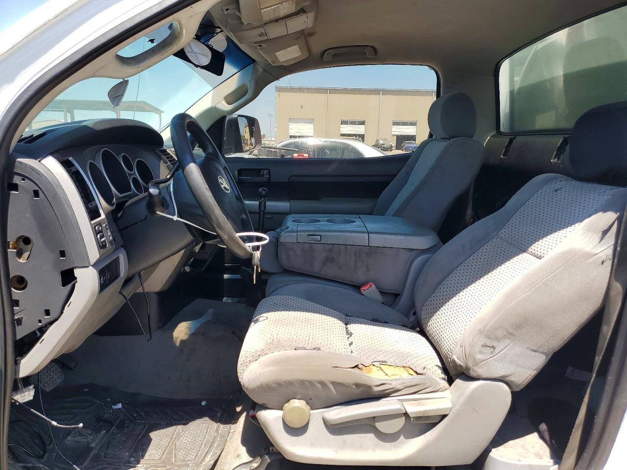 2010 Toyota Tundra Grade Белый vin: 5TFLU5F1XAX024149