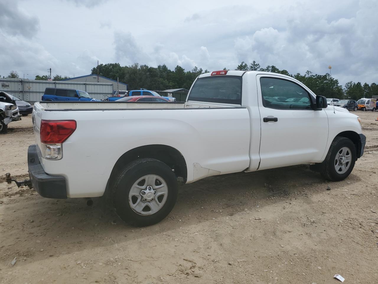2013 Toyota Tundra Grade Белый vin: 5TFLU5F1XDX030425 Damage: Right Cab Side, Dent(S) W/ Paint Dmg, 1 To 2 Inches