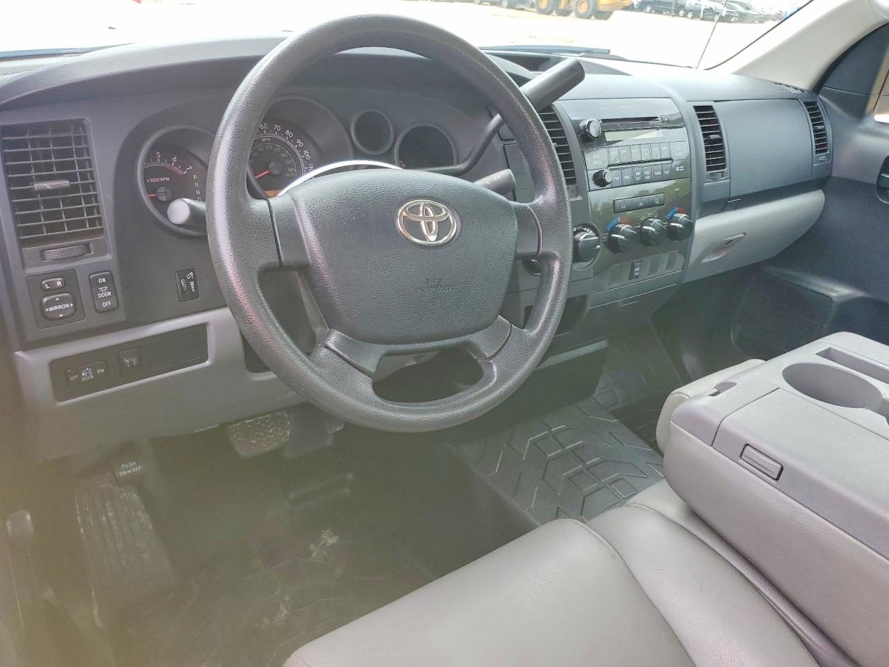 2013 Toyota Tundra Grade Белый vin: 5TFLU5F1XDX030425