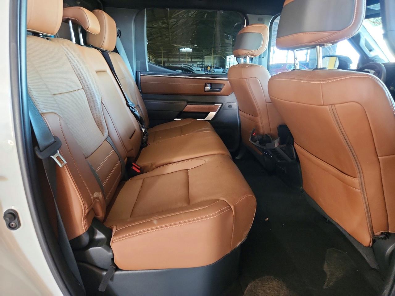 2024 Toyota Tundra 1794 Edition White vin: 5TFMA5DB1RX215432