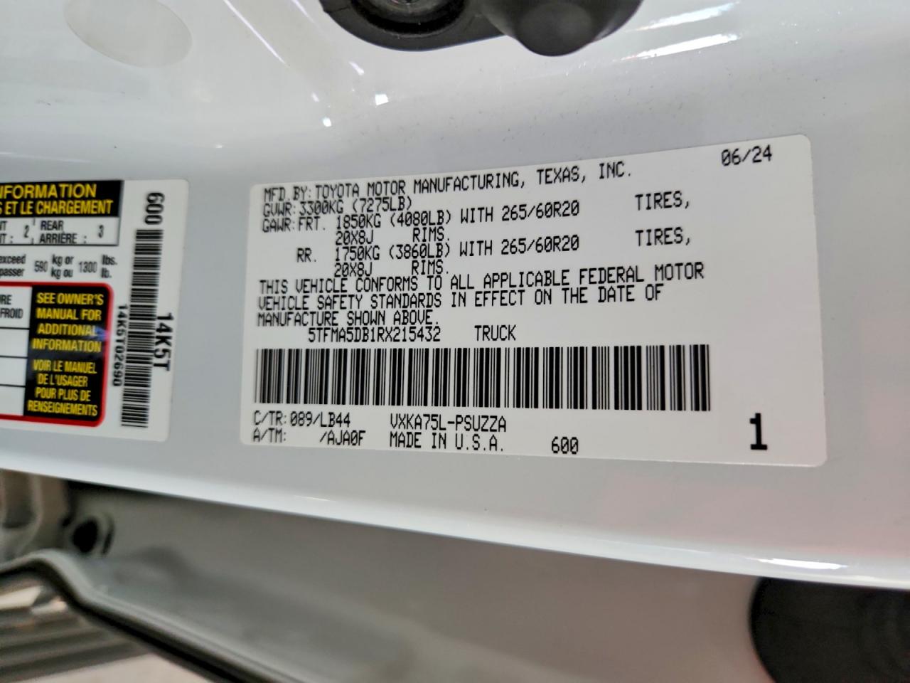2024 Toyota Tundra 1794 Edition White vin: 5TFMA5DB1RX215432