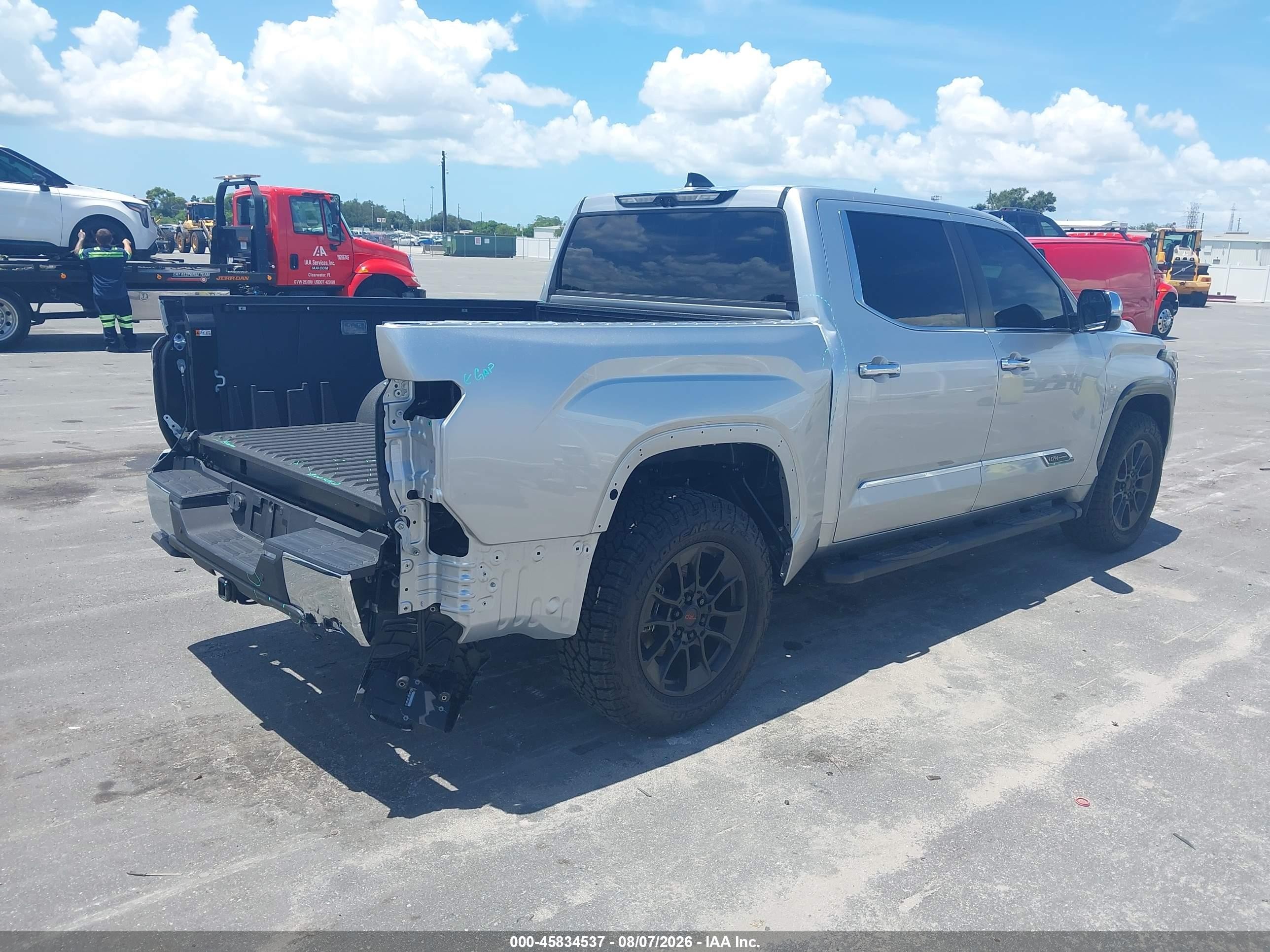 2025 Toyota Tundra 1794 Edition Silver vin: 5TFMA5DB3SX270566