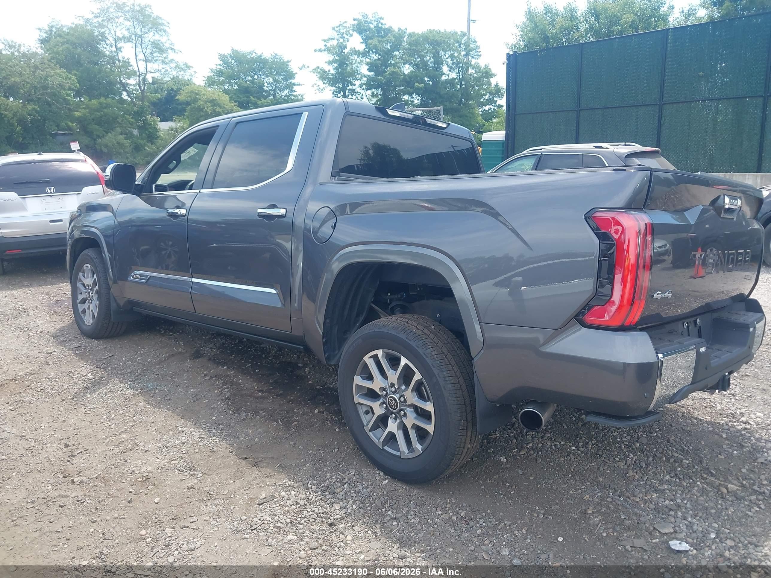 2023 Toyota Tundra 1794 Edition Серый vin: 5TFMA5DB4PX081299
