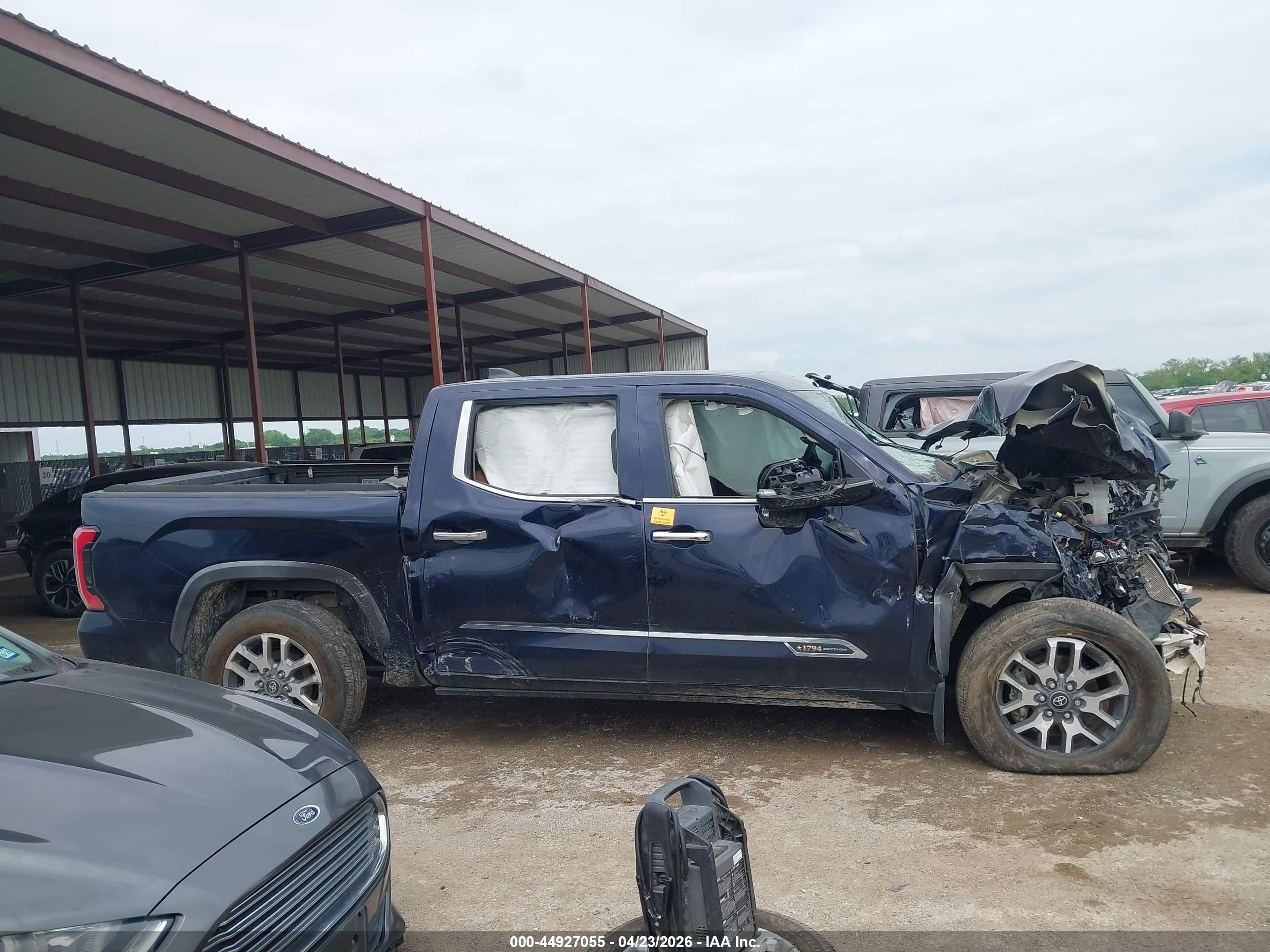 2025 Toyota Tundra 1794 Edition Dark Blue vin: 5TFMA5DB6SX279293