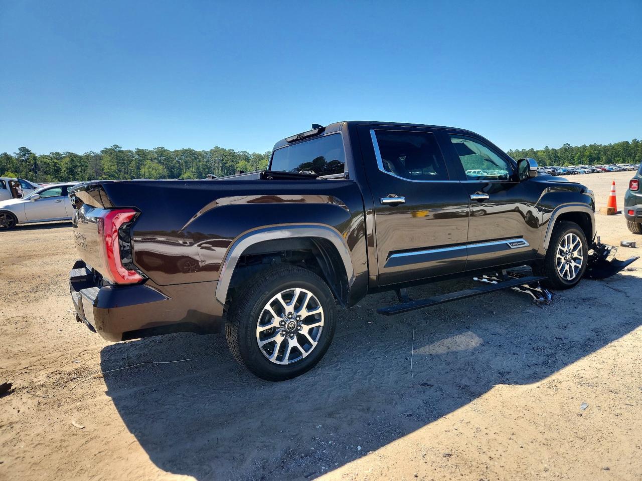 2024 Toyota Tundra 1794 Edition Hv Brown vin: 5TFMC5DB7RX048701
