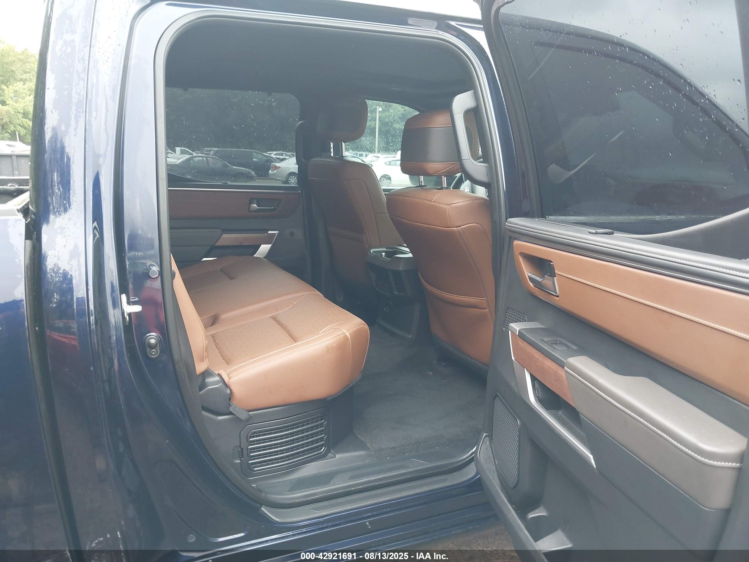 2022 Toyota Tundra Hybrid 1794 Edition Blue vin: 5TFMC5DB9NX006590