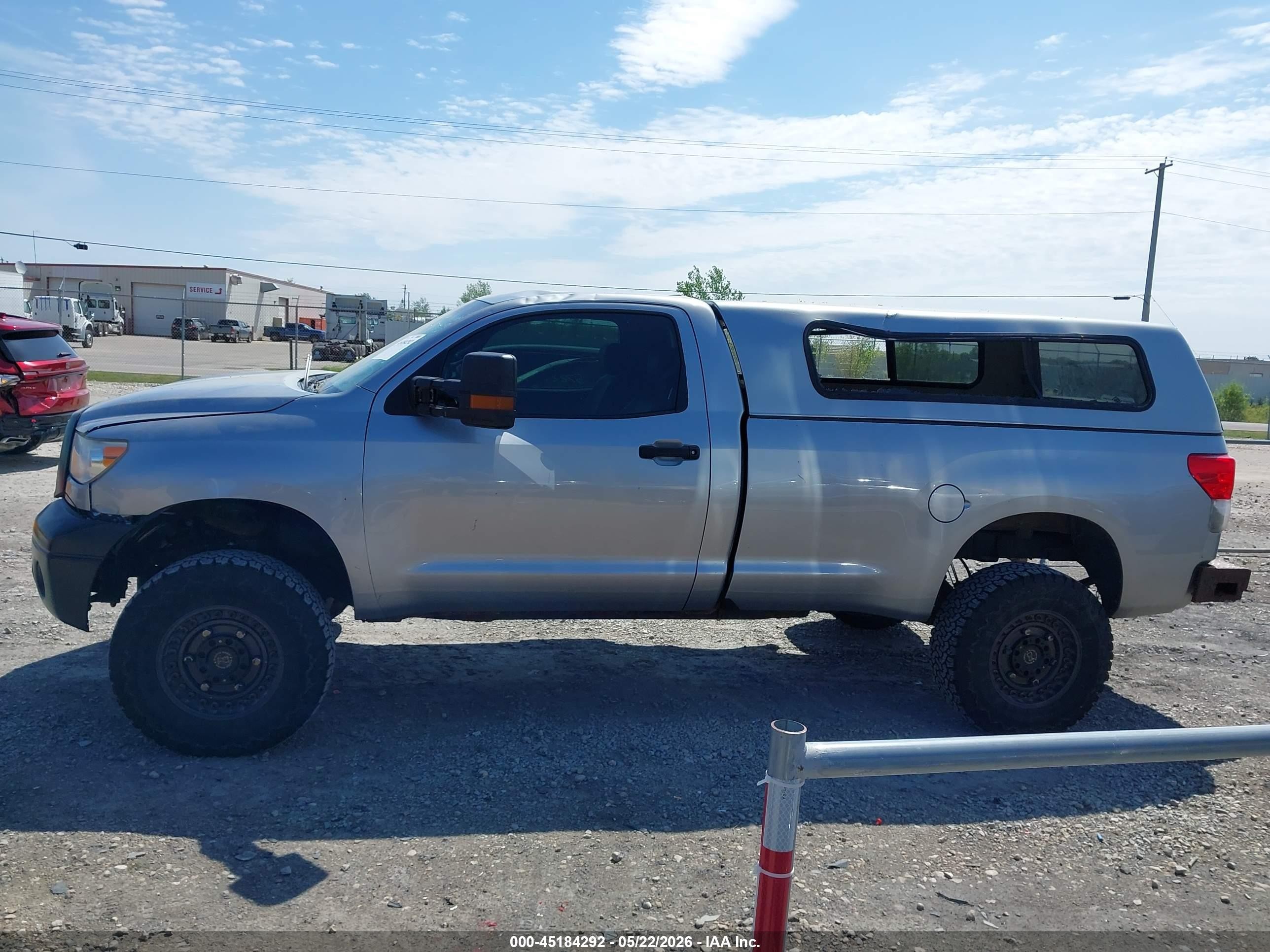 2010 Toyota Tundra Grade 4.6l V8 Silver vin: 5TFMM5F16AX003514