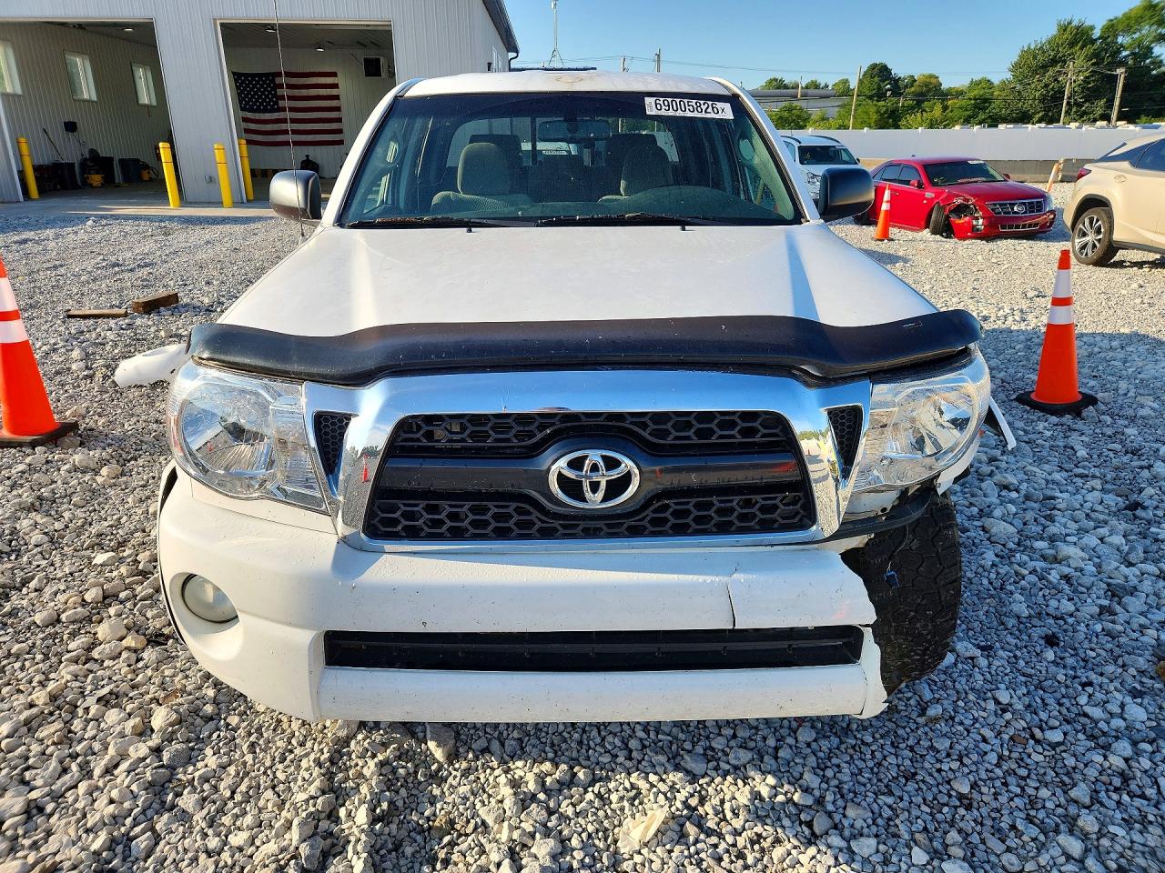 2011 Toyota Tacoma Double Cab Long Bed White vin: 5TFMU4FN0BX001868
