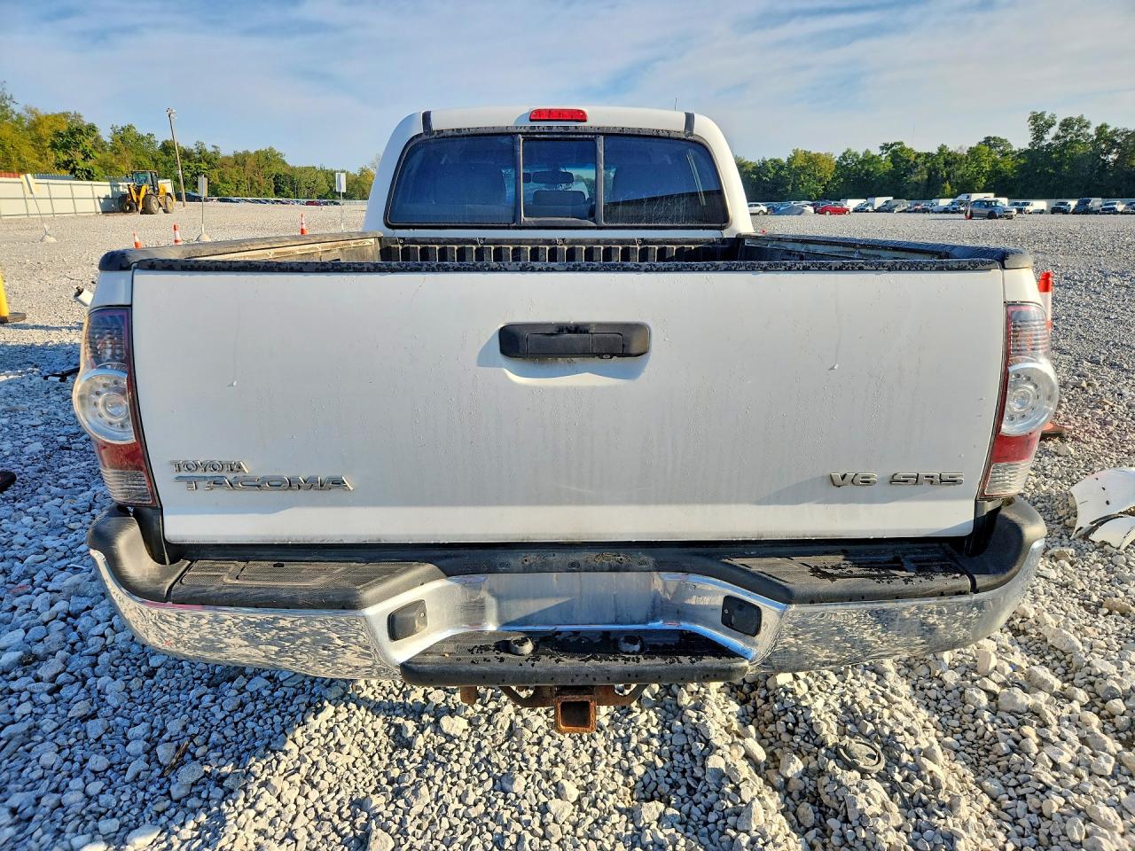 2011 Toyota Tacoma Double Cab Long Bed White vin: 5TFMU4FN0BX001868