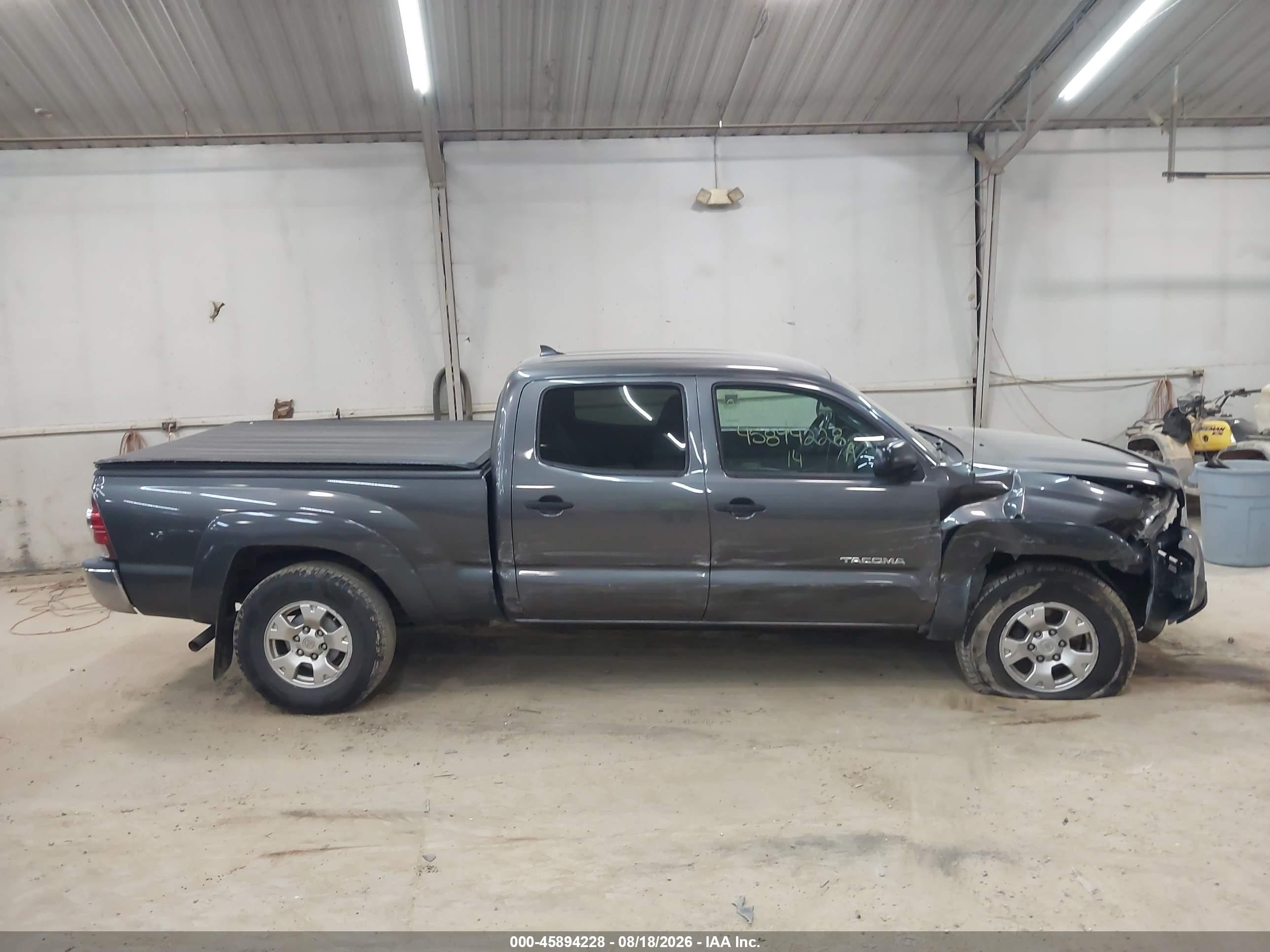 2014 Toyota Tacoma V6 Gray vin: 5TFMU4FN1EX023432