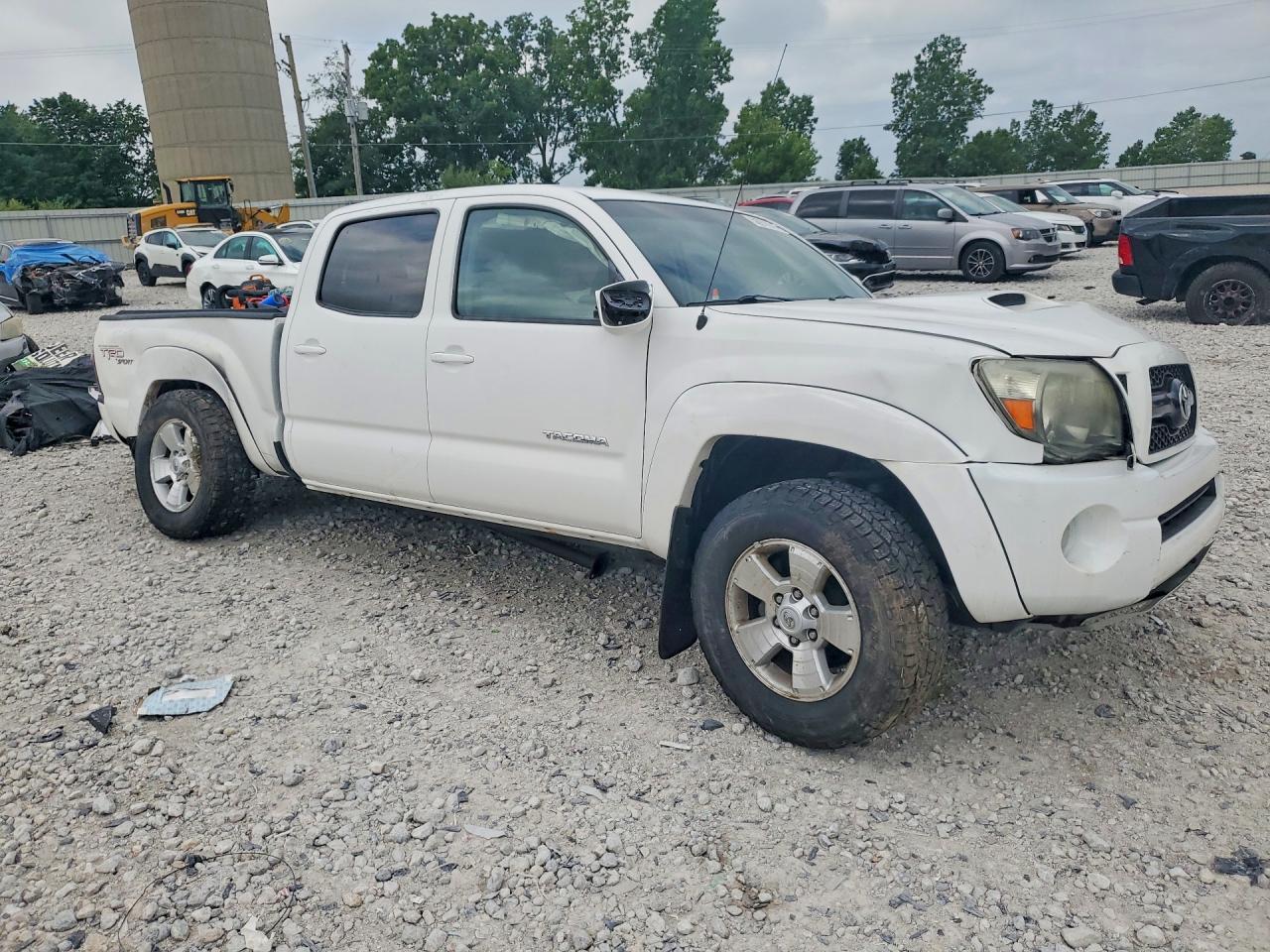 2011 Toyota Tacoma Double Cab Long Bed White vin: 5TFMU4FN2BX001855