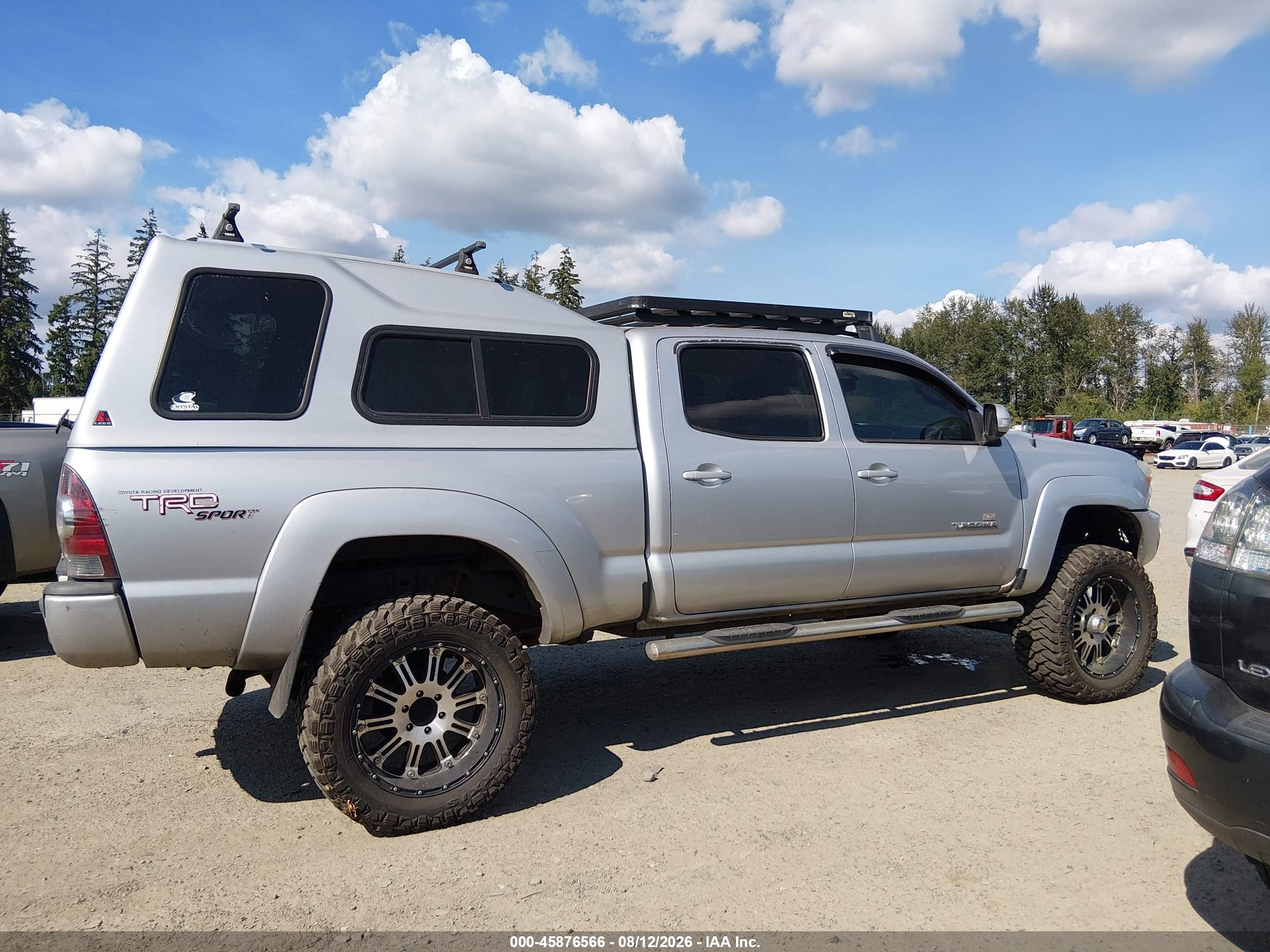 2013 Toyota Tacoma V6 Серебряный vin: 5TFMU4FN3DX018635