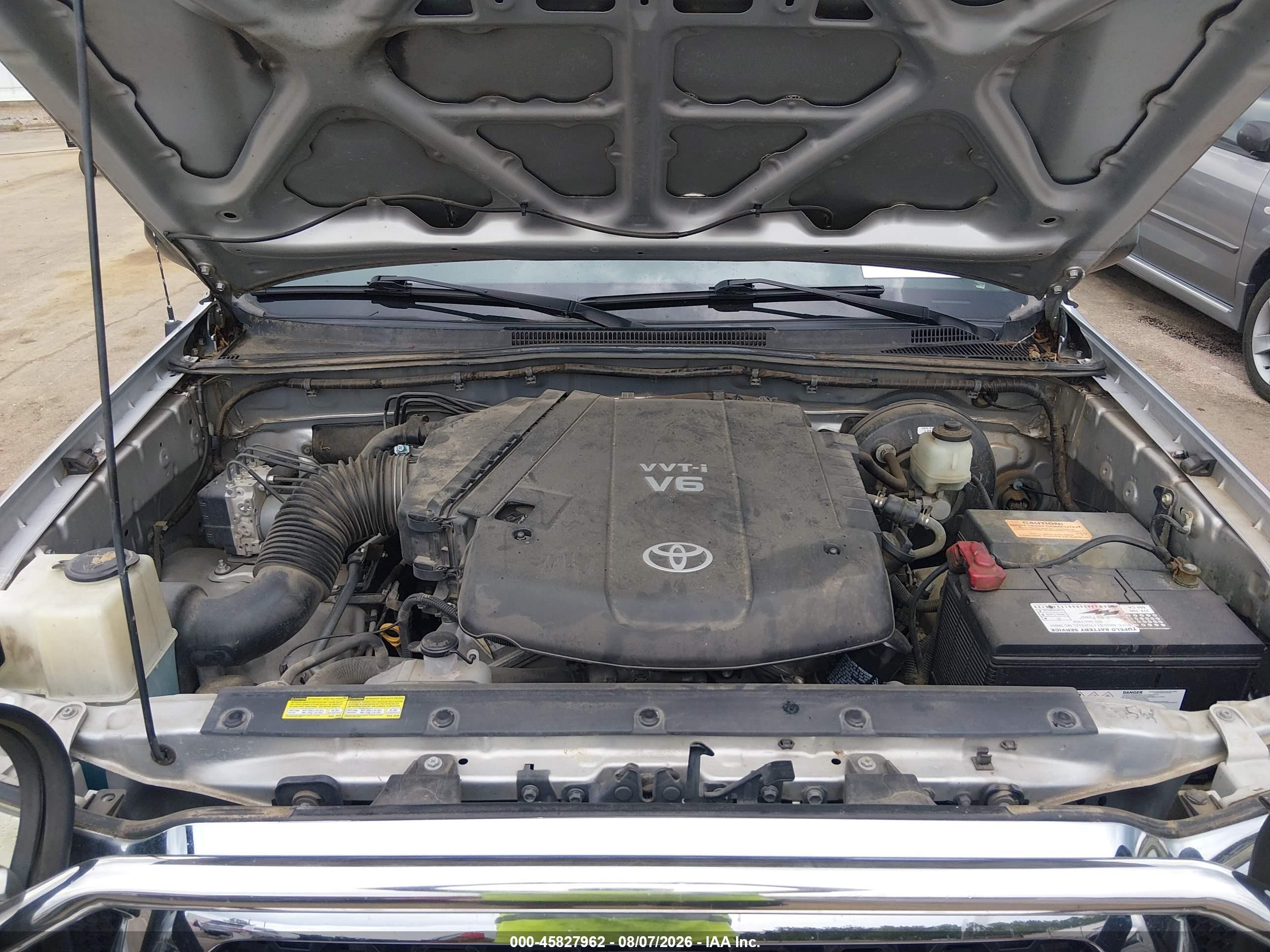 2011 Toyota Tacoma Base V6 Silver vin: 5TFMU4FN5BX001803