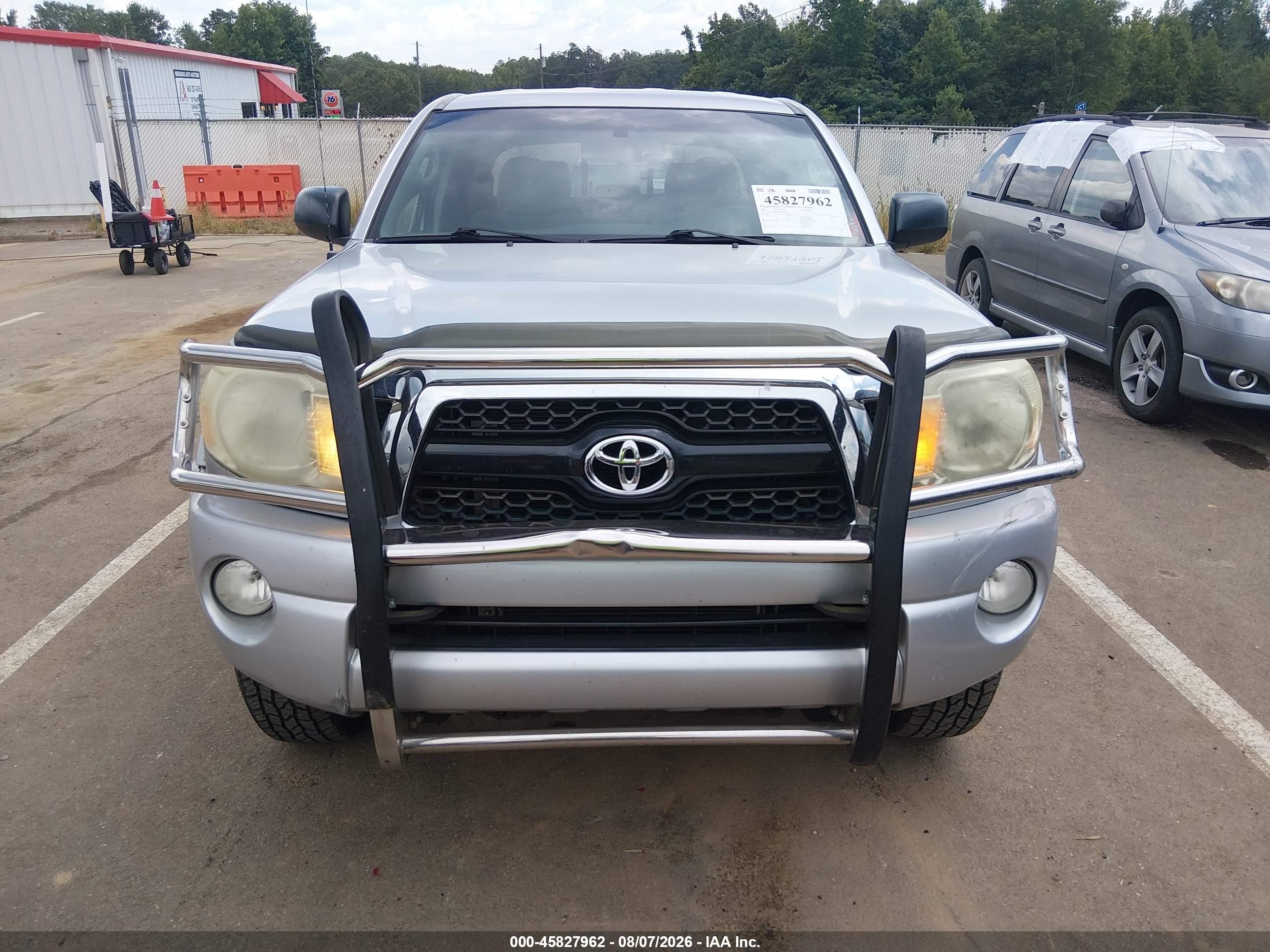 2011 Toyota Tacoma Base V6 Silver vin: 5TFMU4FN5BX001803