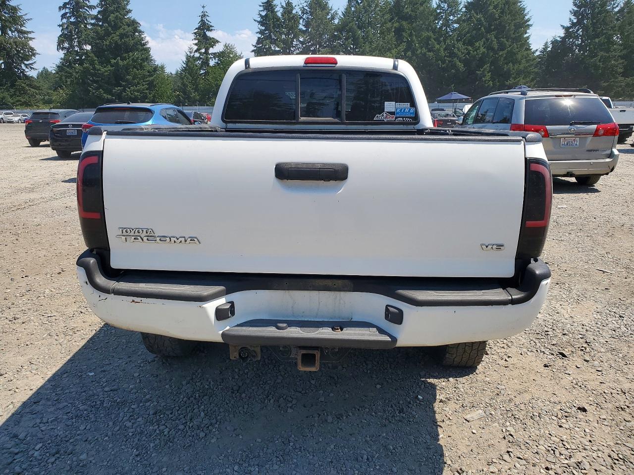2011 Toyota Tacoma Double Cab Long Bed White vin: 5TFMU4FN5BX002868