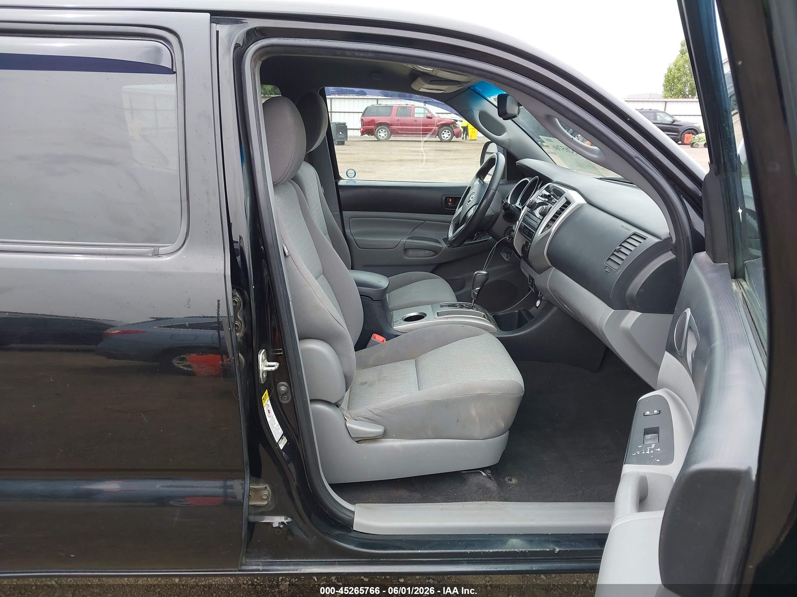 2012 Toyota Tacoma V6 Black vin: 5TFMU4FN5CX006243