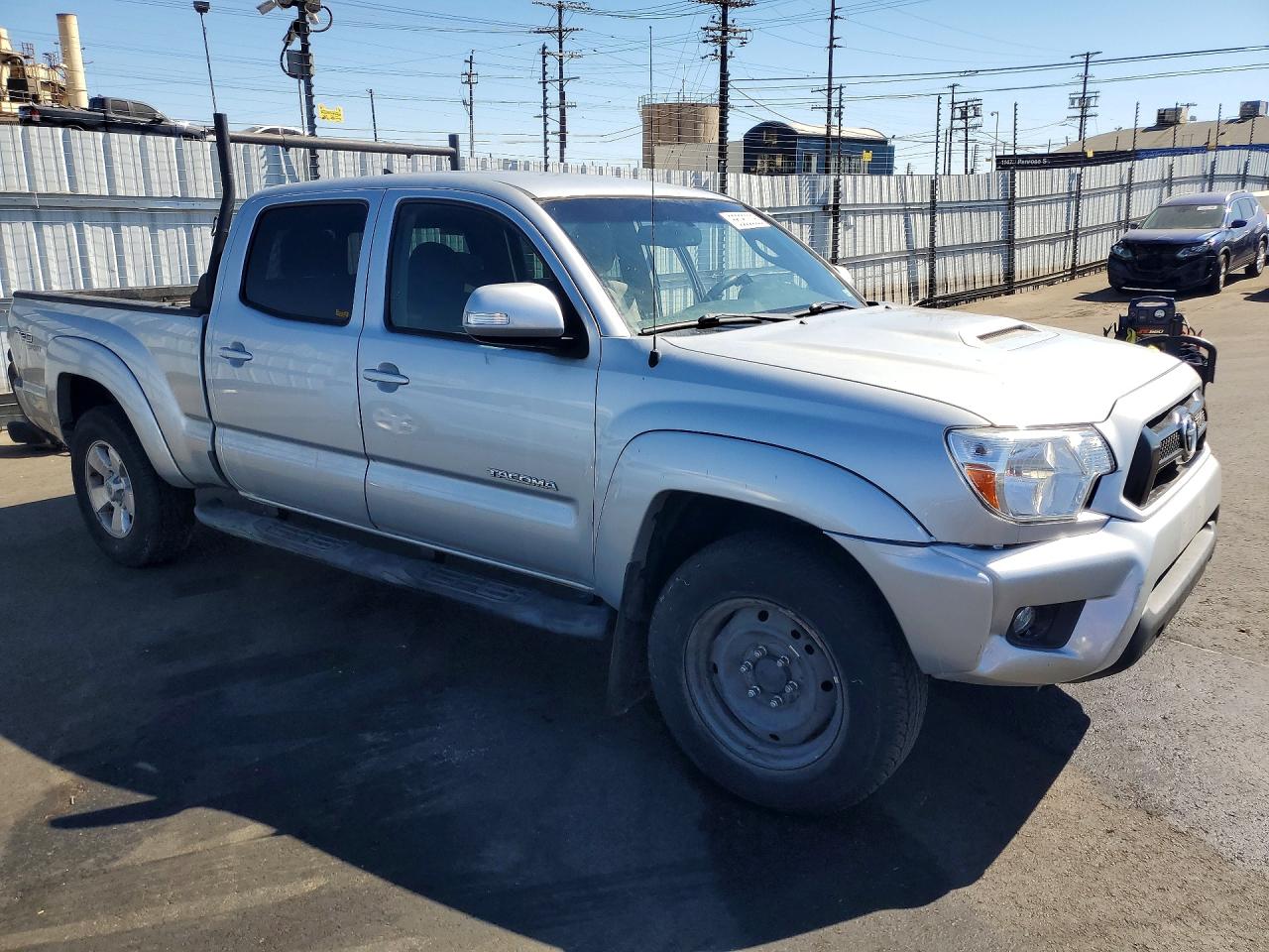2013 Toyota Tacoma Double Cab Long Bed Silver vin: 5TFMU4FN5DX012559