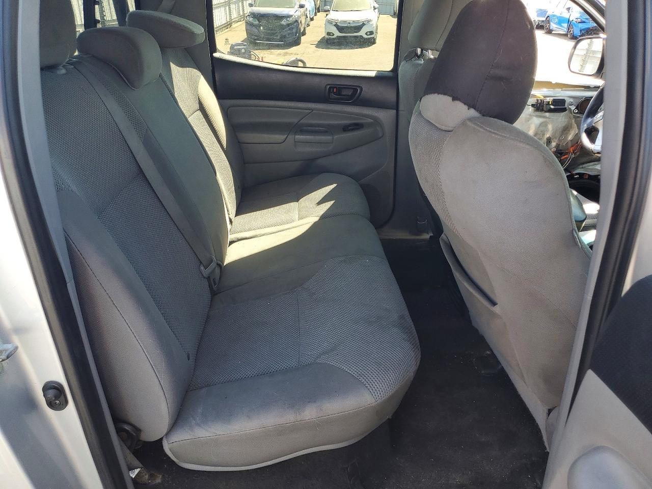 2013 Toyota Tacoma Double Cab Long Bed Silver vin: 5TFMU4FN5DX012559