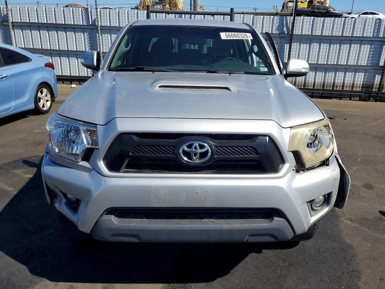 2013 Toyota Tacoma Double Cab Long Bed Silver vin: 5TFMU4FN5DX012559