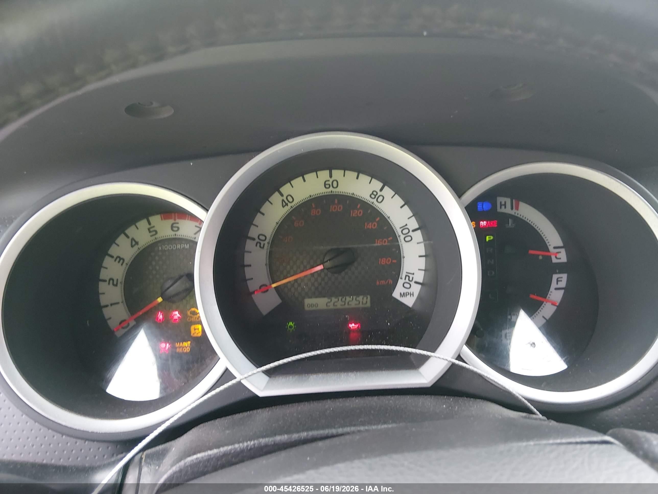 2015 Toyota Tacoma Base V6 Gray vin: 5TFMU4FN6FX029745