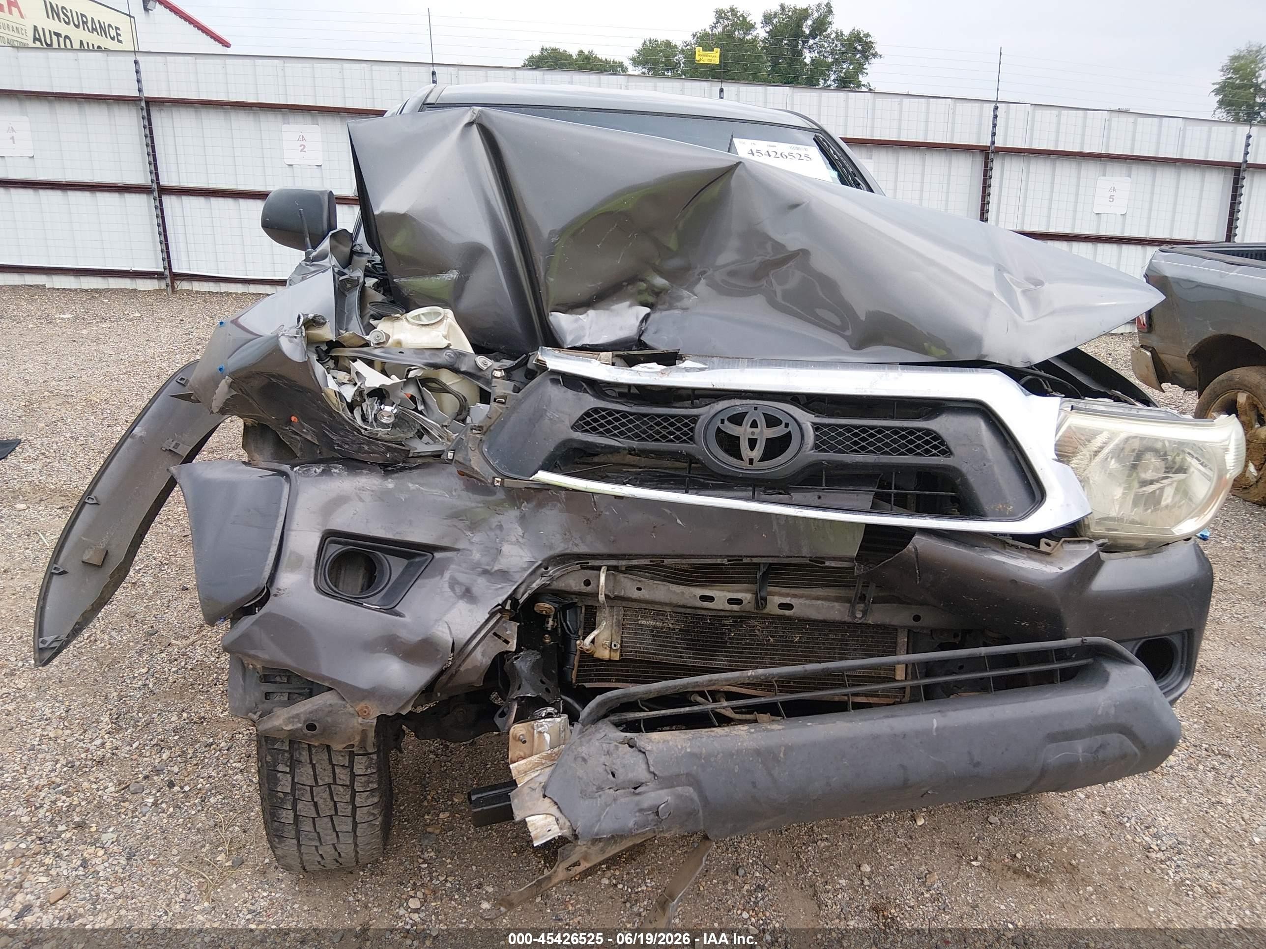 2015 Toyota Tacoma Base V6 Gray vin: 5TFMU4FN6FX029745