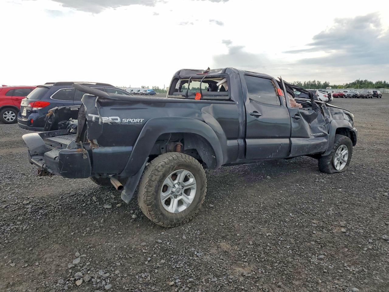 2015 Toyota Tacoma Double Cab Long Bed Gray vin: 5TFMU4FN6FX030507