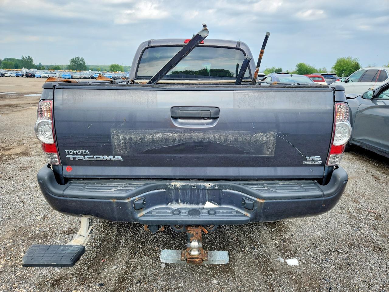 2015 Toyota Tacoma V6 Gray vin: 5TFMU4FN6FX035805