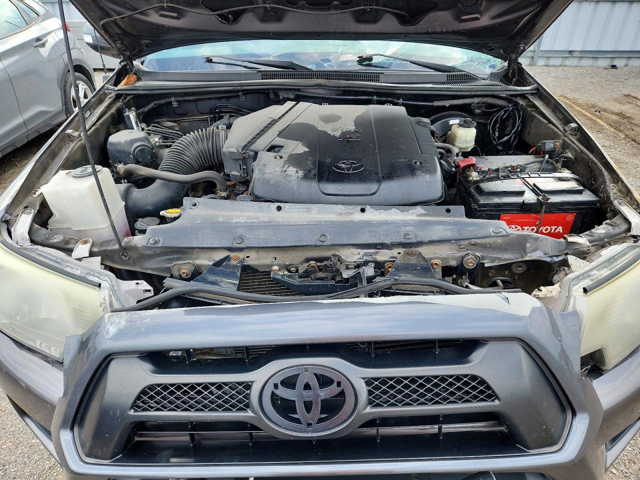 2015 Toyota Tacoma V6 Gray vin: 5TFMU4FN6FX035805