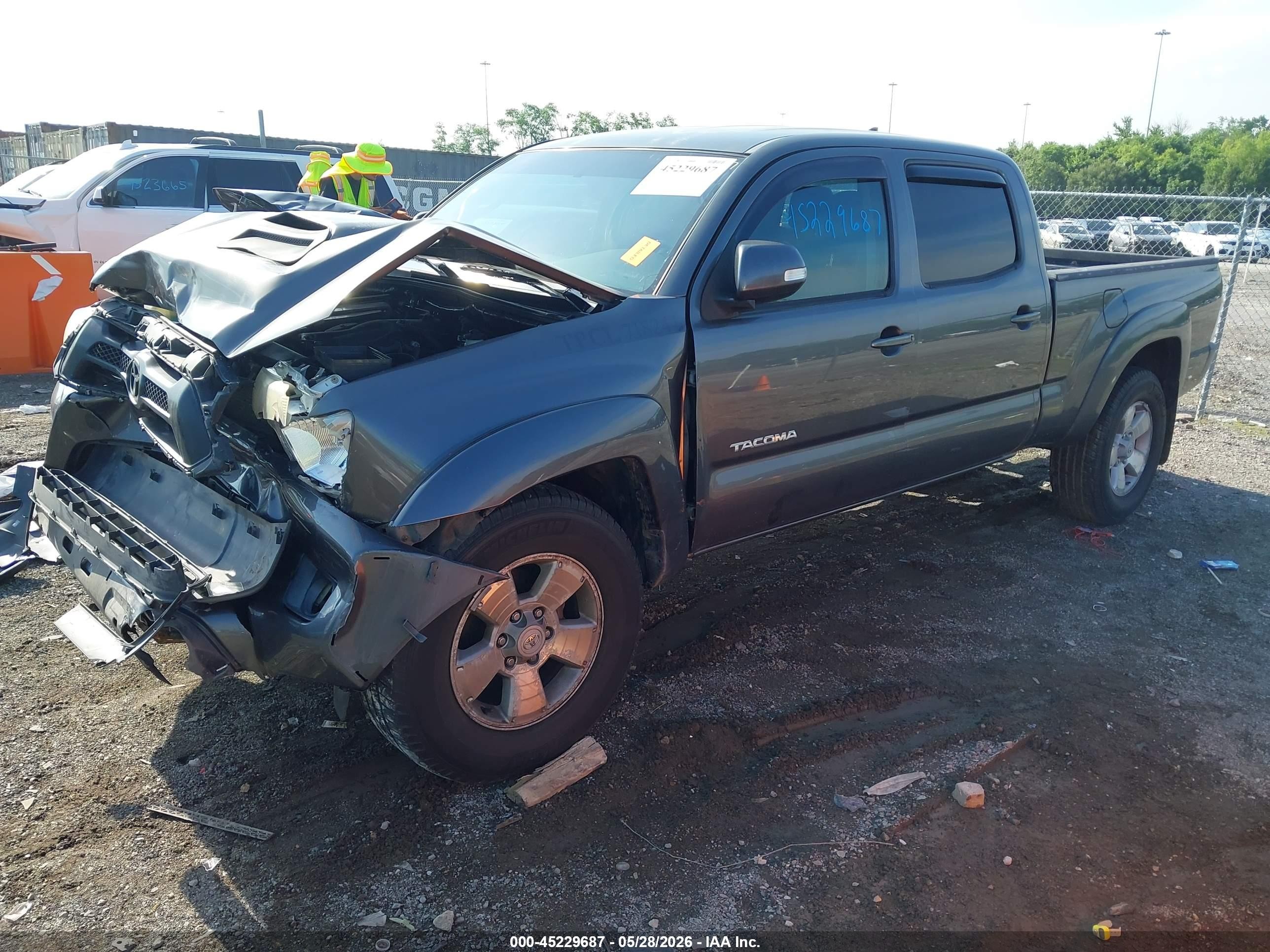 2013 Toyota Tacoma Base V6 Gray vin: 5TFMU4FN9DX018641