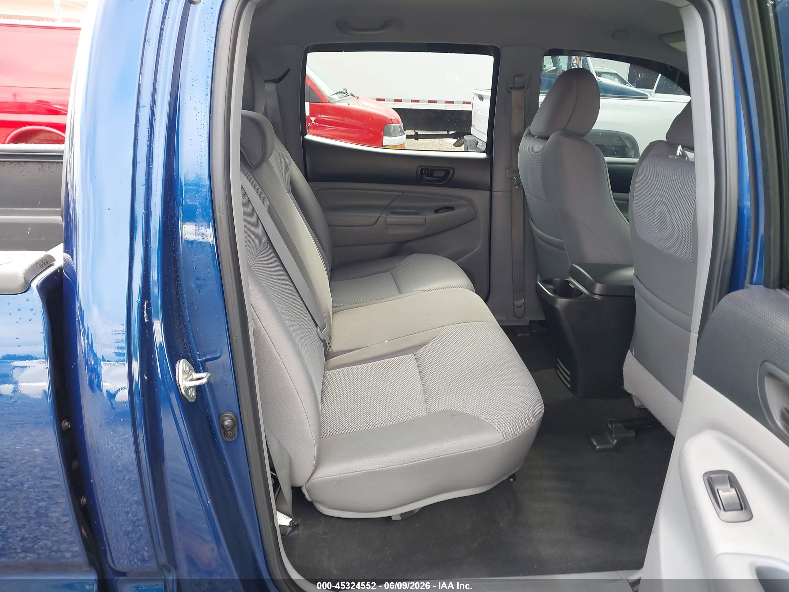 2015 Toyota Tacoma Base V6 Blue vin: 5TFMU4FN9FX031134