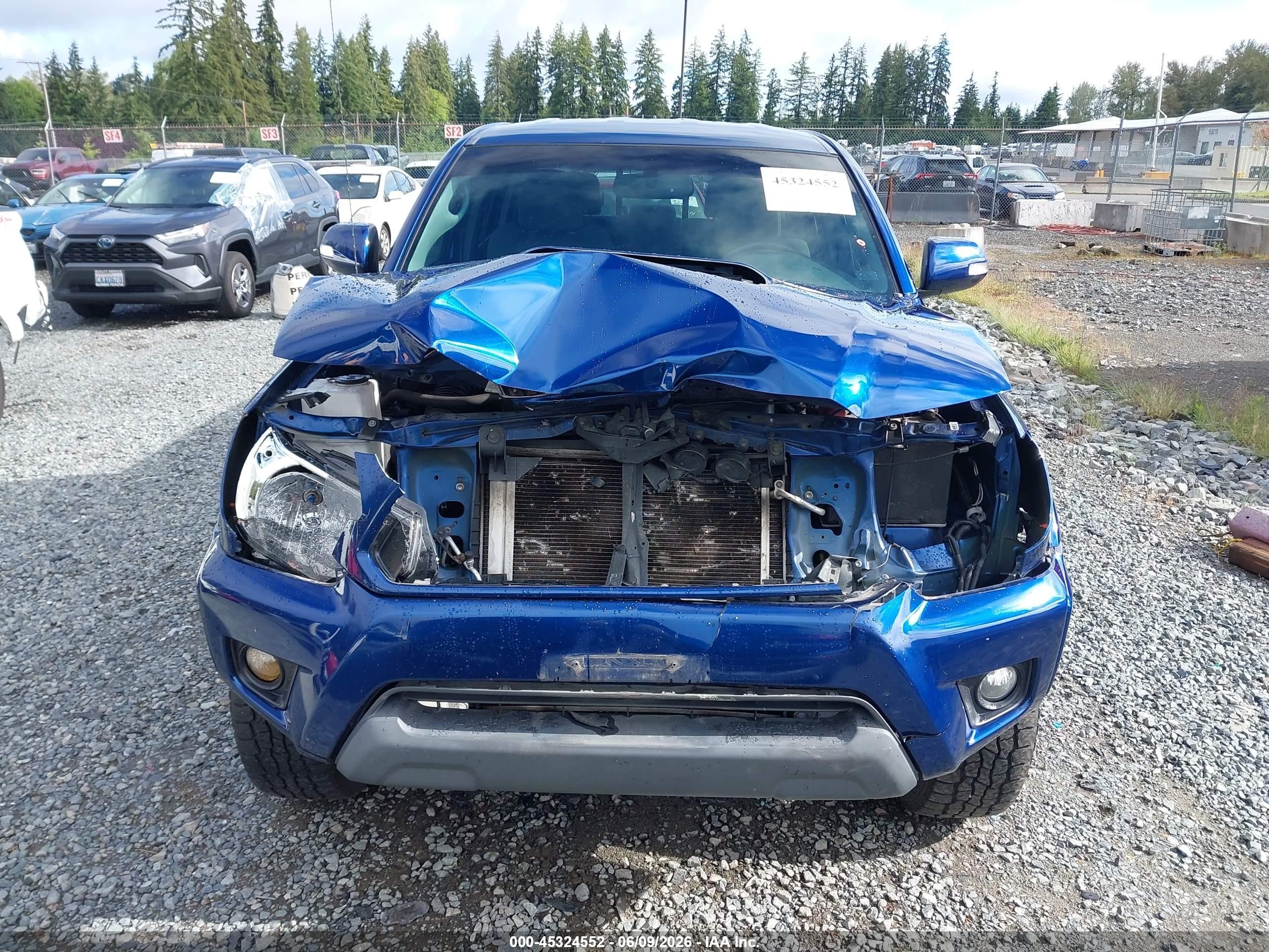 2015 Toyota Tacoma Base V6 Blue vin: 5TFMU4FN9FX031134