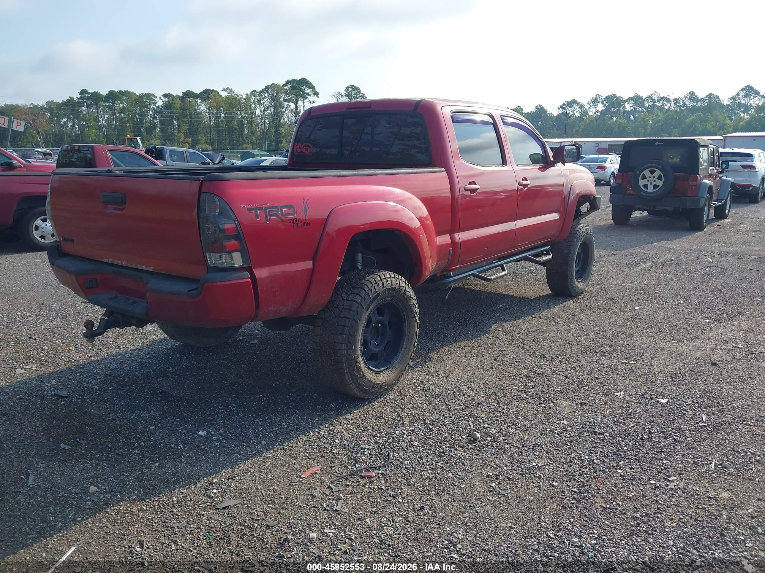 2011 Toyota Tacoma Base V6 Красный vin: 5TFMU4FNXBX001960