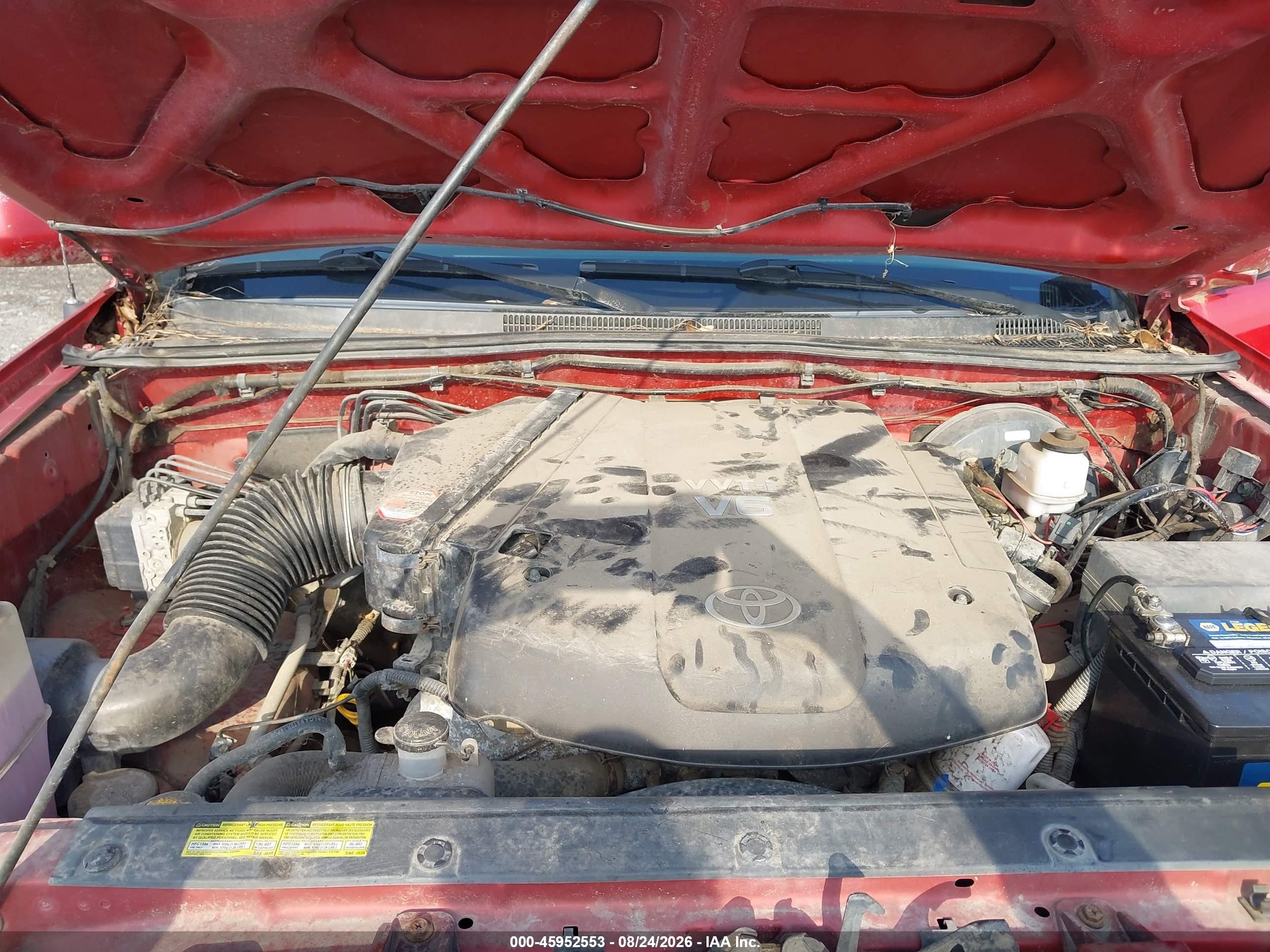 2011 Toyota Tacoma Base V6 Красный vin: 5TFMU4FNXBX001960