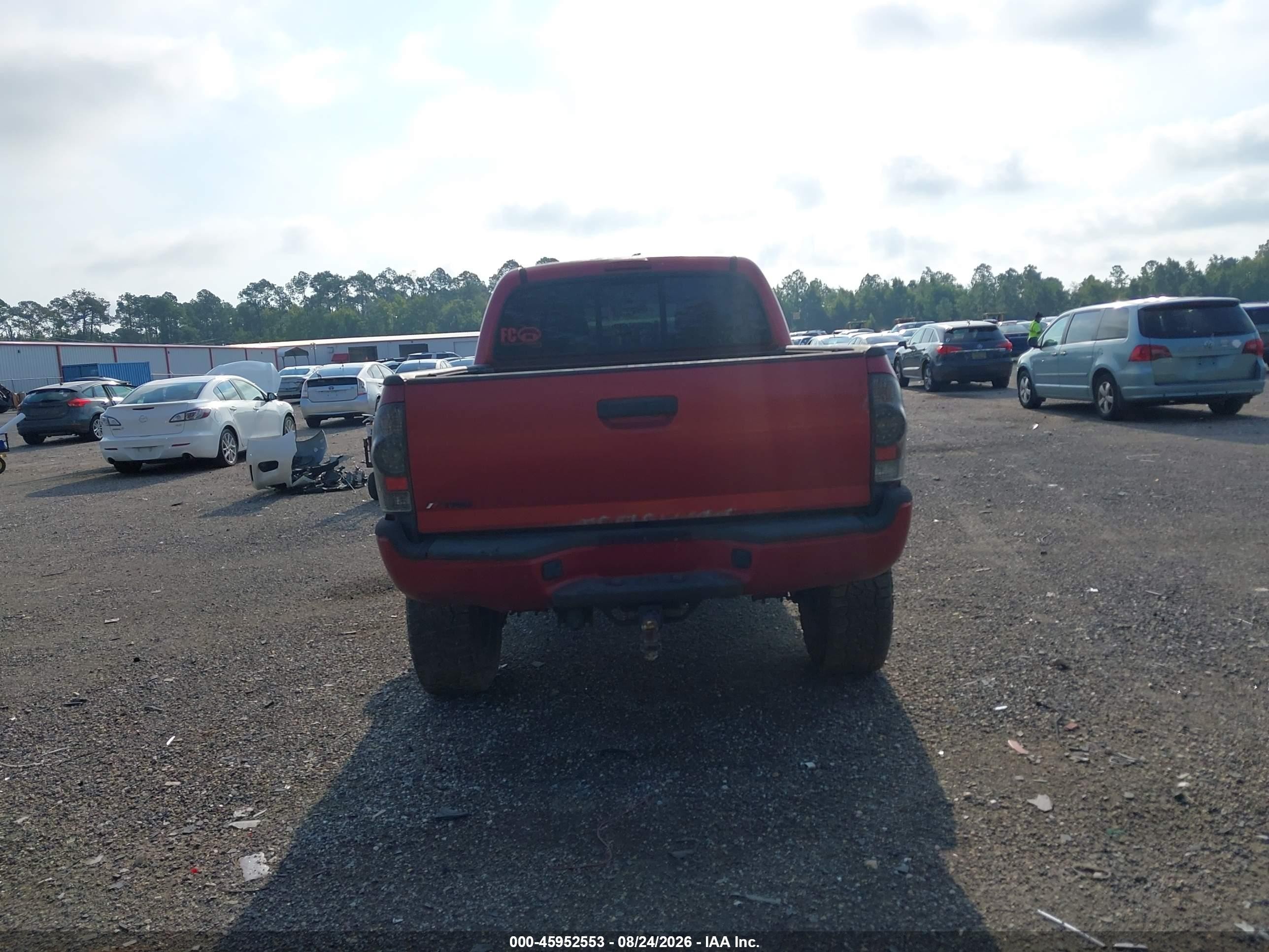 2011 Toyota Tacoma Base V6 Красный vin: 5TFMU4FNXBX001960