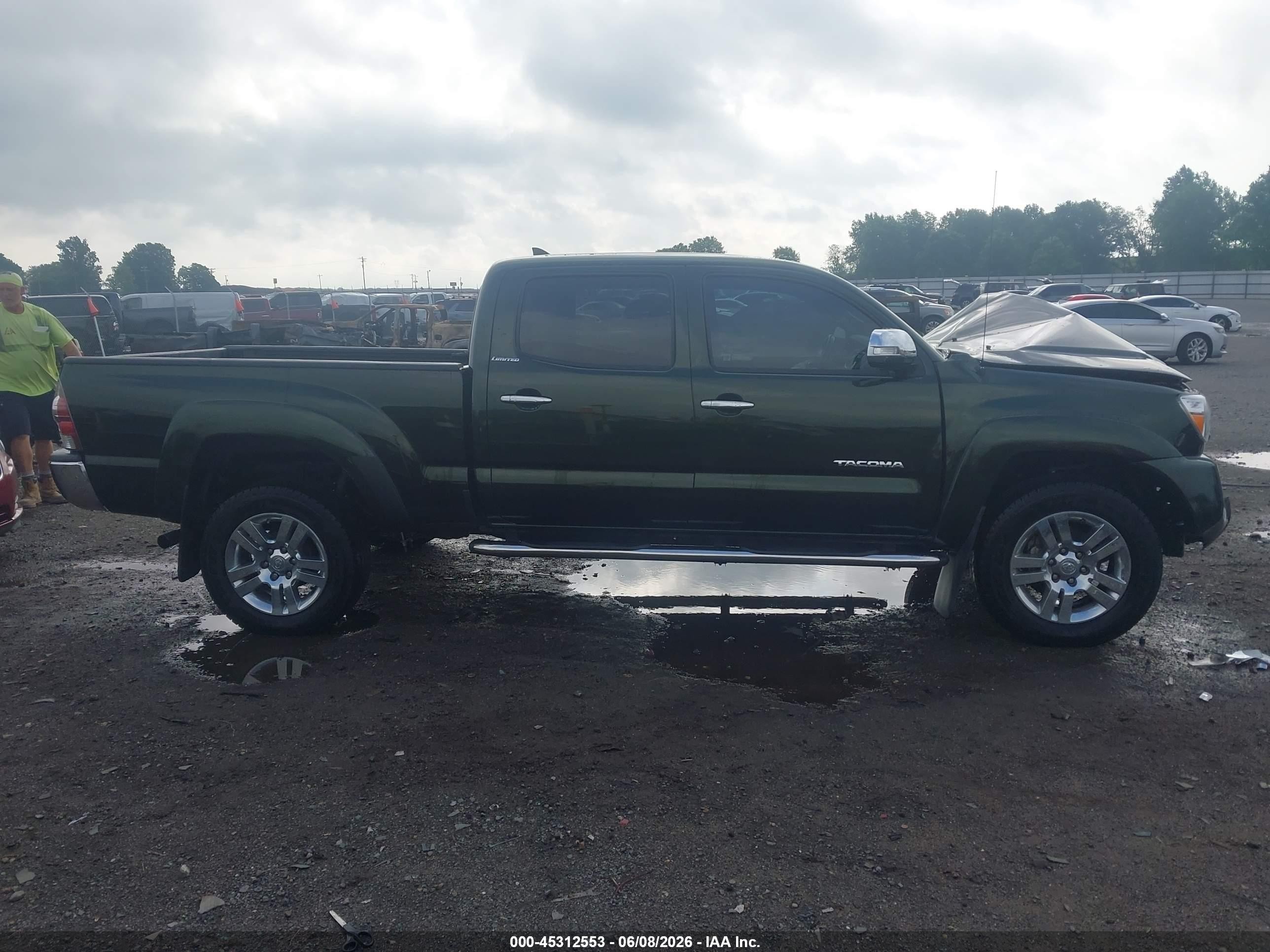 2013 Toyota Tacoma Base V6 Green vin: 5TFMU4FNXDX017224