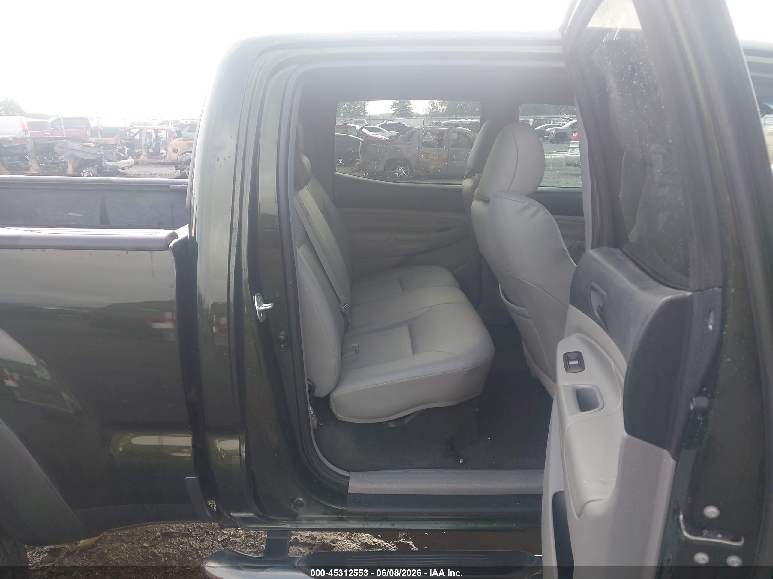 2013 Toyota Tacoma Base V6 Green vin: 5TFMU4FNXDX017224
