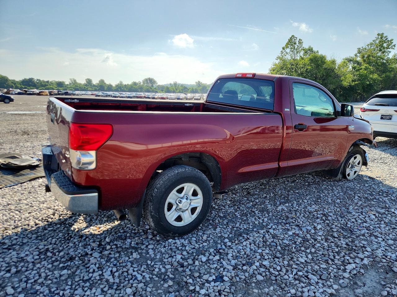 2007 Toyota Tundra Base Red vin: 5TFMV52167X015352