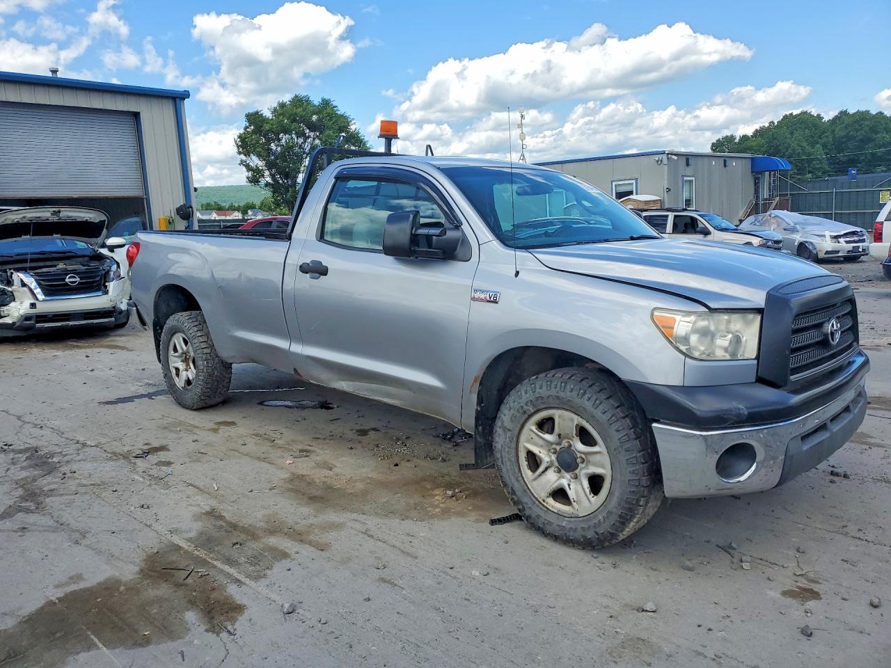 2008 Toyota Tundra Grade Серебряный vin: 5TFMV52198X058701
