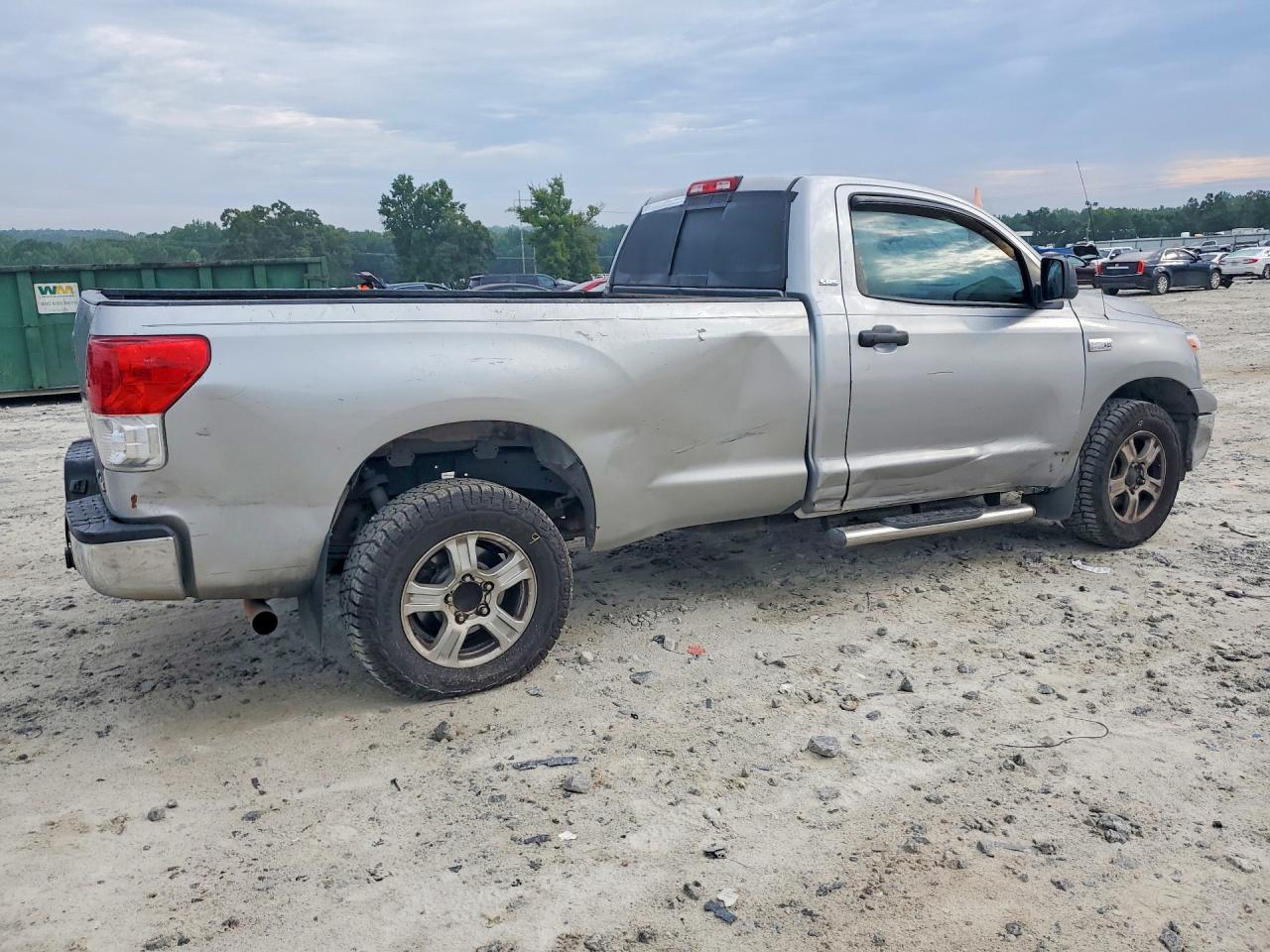 2010 Toyota Tundra Silver vin: 5TFMW5F15AX130393