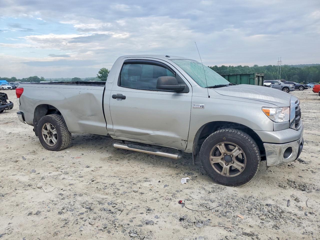 2010 Toyota Tundra Silver vin: 5TFMW5F15AX130393