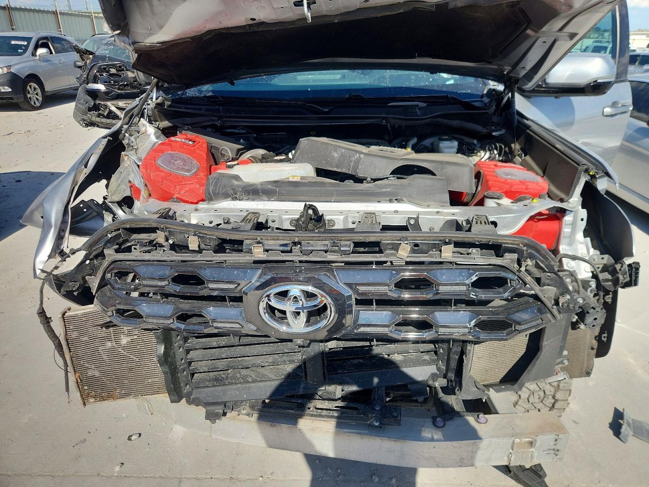 2023 Toyota Tundra Platinum Silver vin: 5TFNA5EC5PX018241